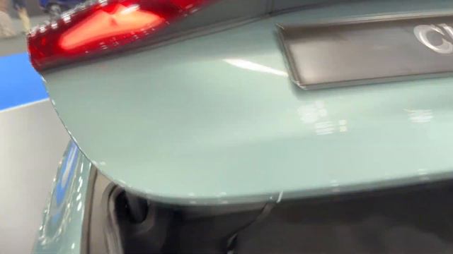 New MERCEDES E-CLASS (2024) - FIRST LOOK & visual REVIEW (AMG Line) смотреть онлайн