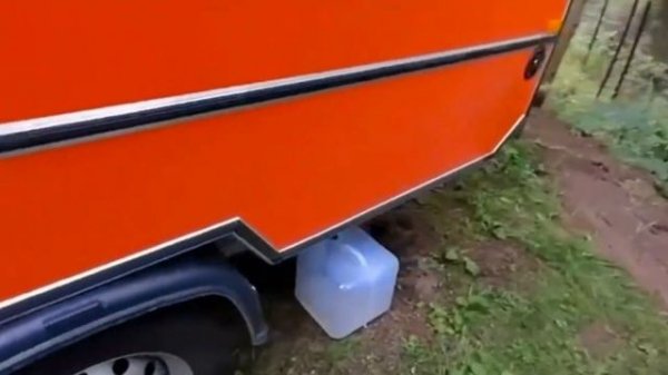 Реальный видео отзыв CanopusCamp. Жилой прицеп (кемпер) до 750 кг. Канопус Кемп.