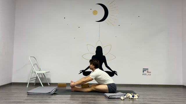 Йога первые шаги 26-я и 30-я недели занятий по методу Б.К.С. Айенгара. смотреть онлайн