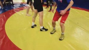 Базовые броски из вольной борьбы от мастера спорта