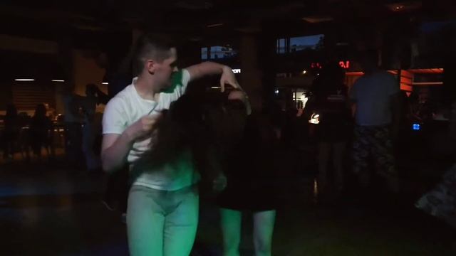 AnyDay Party. Ivan Bubnov and Julia Ivanova. Zouk improvisation. (Let Me Love You) смотреть онлайн