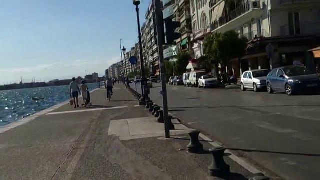 Прогулка на велосипеде по набережной г. Салоники смотреть онлайн
