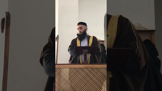 Важность утреннего и ночного намаза в мечети смотреть онлайн