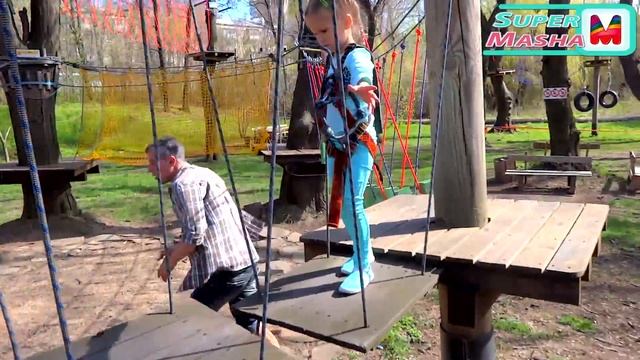 VLOG ❤ РАЗВЛЕЧЕНИЯ для ДЕТЕЙ ТАРЗАНКА ► Веревочный Парк АКТИВНЫЙ отдых / Bungee Rope Park смотреть онлайн