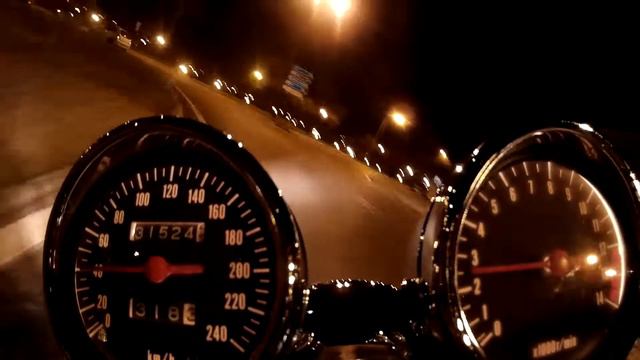 Samurai Runner - Suzuki Bandit X - SJ4000 - 1st Night Test смотреть онлайн