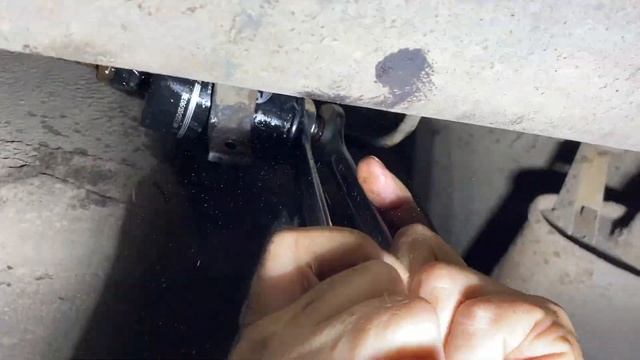 Замена топливного фильтра ВАЗ 2112 были нюансы ! смотреть онлайн