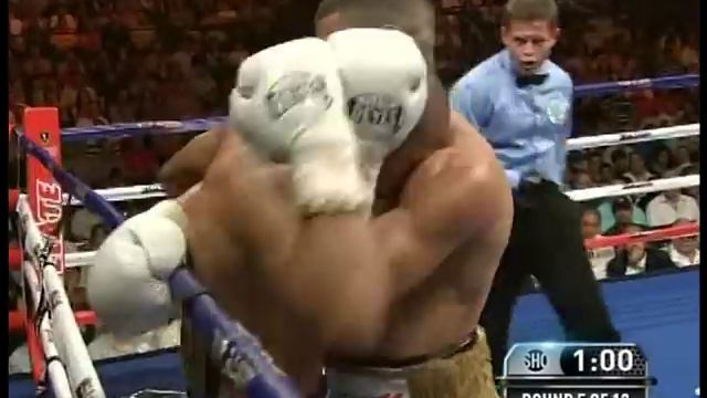 Juan Manuel Lopez vs Orlando Salido - Round 5 смотреть онлайн