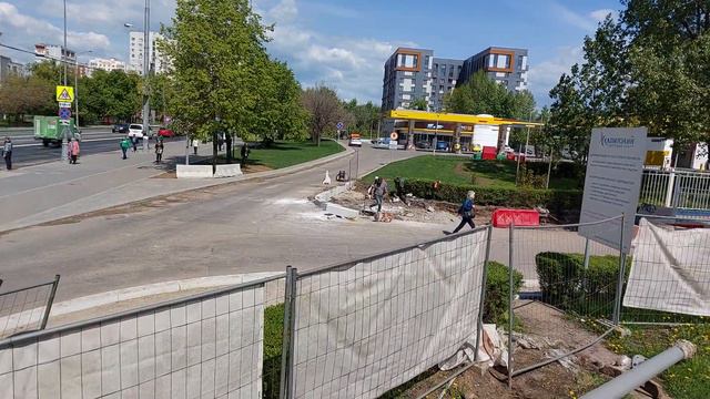 Шереметьевская улица 22А , строительные работы по монтажу водостока. смотреть онлайн