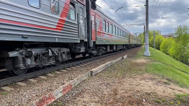 ЭП2К - 352 прибывает в Москву