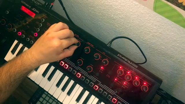 Control (Roland jd- xi) Techno смотреть онлайн