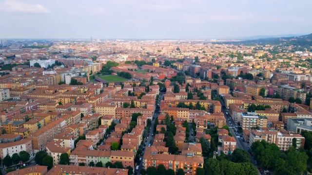 BOLOGNA ?? 4K Drone Aerial | Emilia-Romagna Italy Italia смотреть онлайн