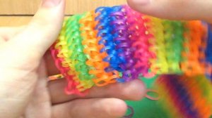 Браслет Радужные Капли из резинок воздушными петлями на крючке Rainbow Loom