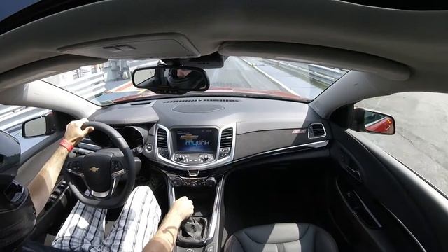 2015 Chevy SS Manual Drag Racing смотреть онлайн