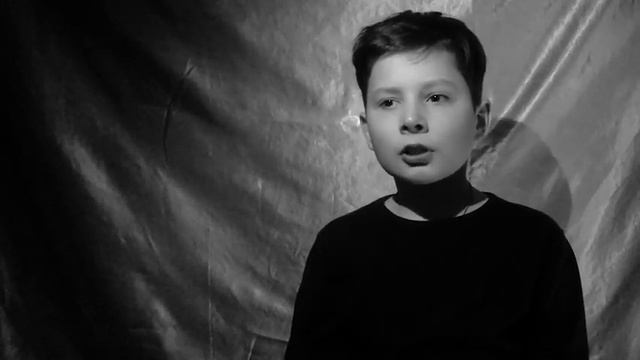 Тихон Филин (3А) "Фотография, вложенная в старую книгу", автор Светлана Одинокая смотреть онлайн