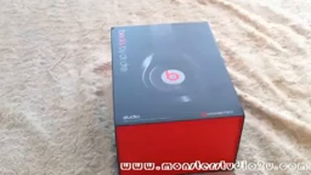 Monster Beats by Dr Dre studio UNBOXING смотреть онлайн