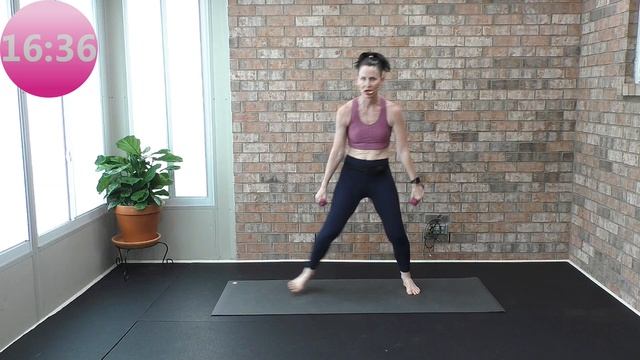 Get Your Cardio On With This 35 Minute, Barefoot Box And Sculpt Workout! смотреть онлайн