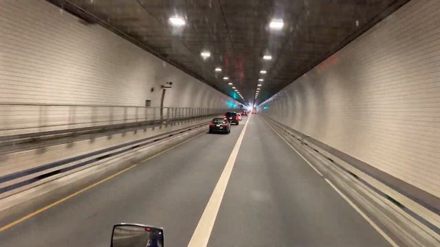 Длинный мост над водой смотреть онлайн