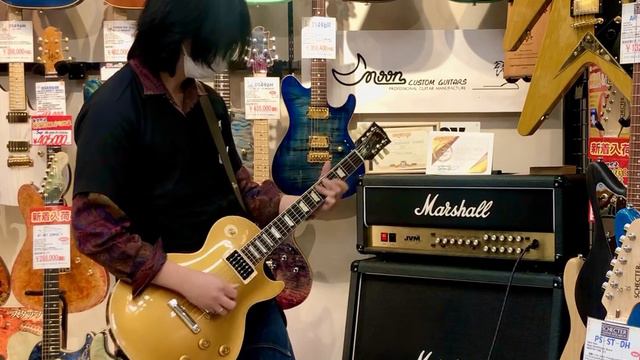 Gibson SLASH Collection Slash "Victoria" Les Paul Standard Gold Top Dark Back #229100343 Tone Check смотреть онлайн