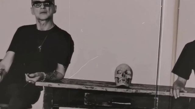 Погружение в мир Memento Mori: Обзор нового альбома Depeche Mode смотреть онлайн