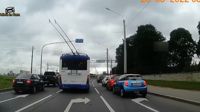 Idiots In Cars #53 | Car Crashes , Road Rage, Karma and Expensive Fails !!