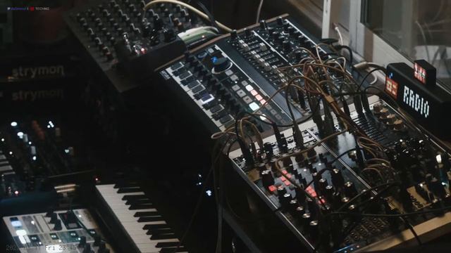 マシンライブ生配信 #Jamuary #Synth #Dawless #Techno 2022 03 11 смотреть онлайн