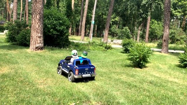 Парк Партизанской славы после масштабного ремонта, катаемся на авто смотреть онлайн