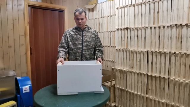 Дешевый и крепкий улей из сэндвич панелей смотреть онлайн