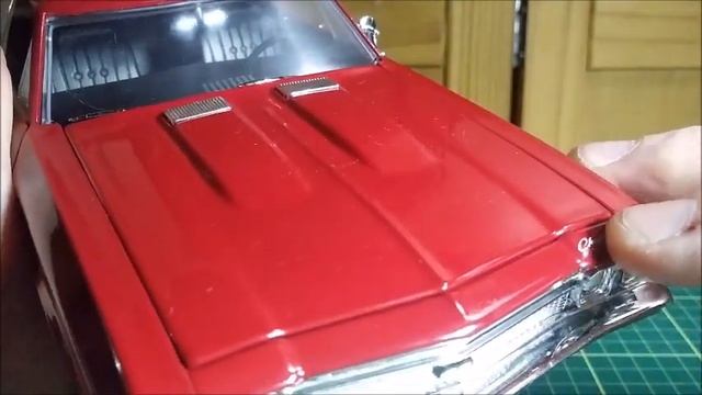 1968 Chevelle SS 396, 1:18 scale, by ERTL American Muscle смотреть онлайн