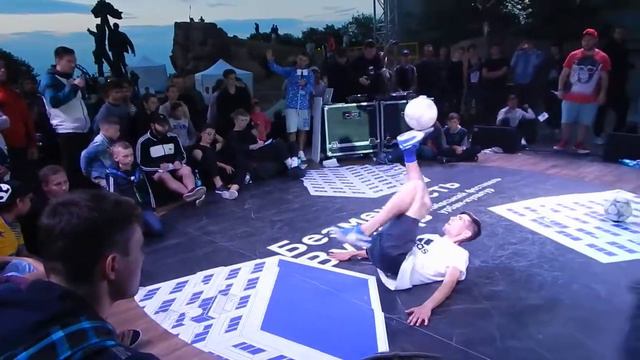 USE 2018 - Батл за 3 місце| Чемпіонат України з футбольного фрістайлу | смотреть онлайн