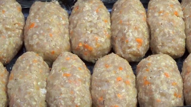 Бюджетный рецепт! Одна куриная грудка и столько много вкусных котлет! смотреть онлайн