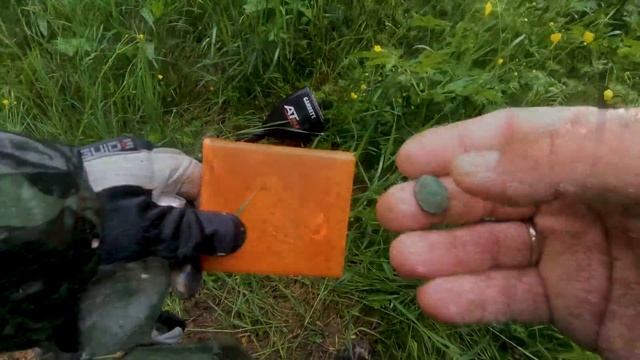 Мужик показал где искать! коп и поиск монет в поле,в воде и находки в лесу. смотреть онлайн