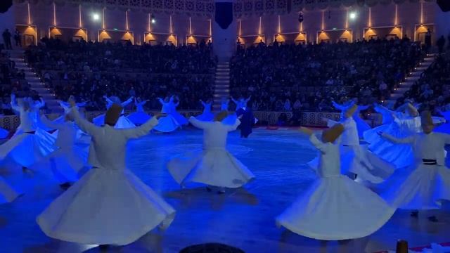 Суфийские кружения в день свадьбы (смерти) Руми. 17 декабря 2022. Турция, Конья. смотреть онлайн