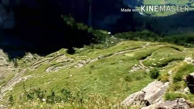 Швейцария, Гштаад-Гштейг , высокогорное озеро Санеч смотреть онлайн