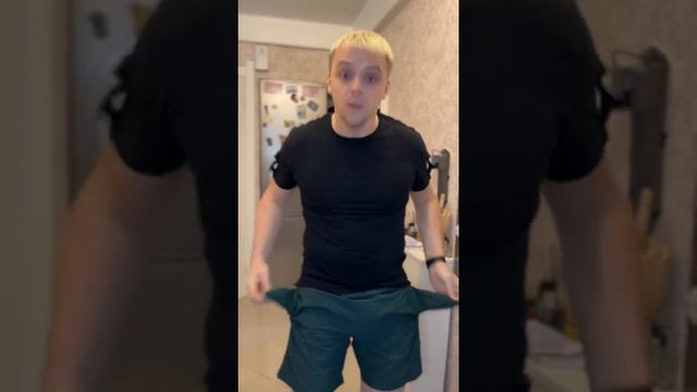 И откуда она взялась 😱😡 смотреть онлайн