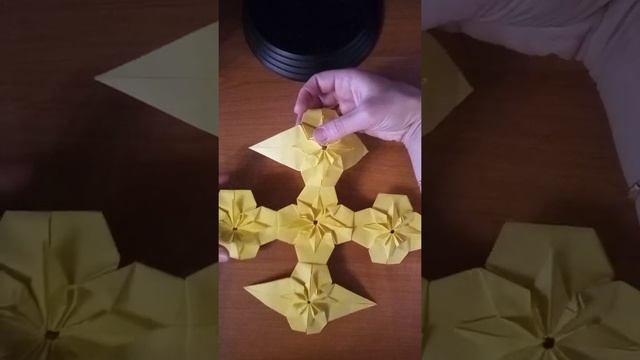 Мастерим бумажный мир. Кусудама 1. Часть 3 смотреть онлайн