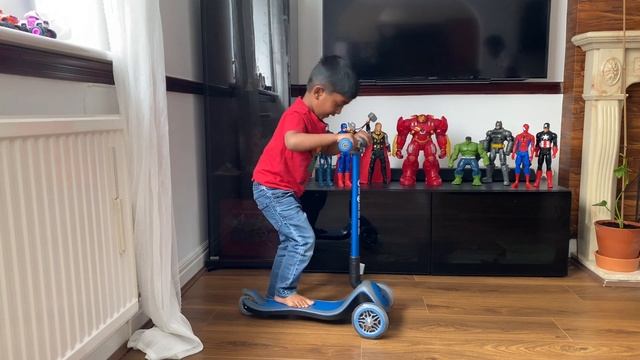 Unboxing Globber Elite Deluxe Scooter смотреть онлайн