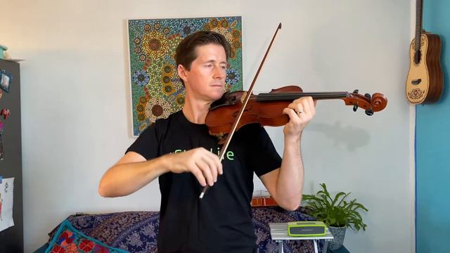 8. In Flight Fiddle Time Joggers смотреть онлайн