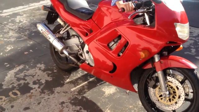 honda cbr 600f3 1995. Running like a charm. смотреть онлайн