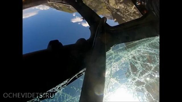 падение с горы в машине