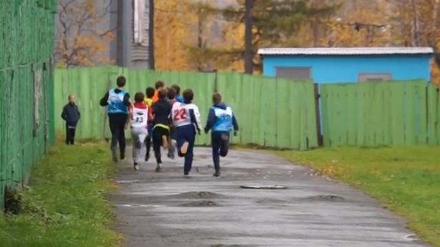 Кросс "Золотая осень" состоялся среди учащихся школ города смотреть онлайн