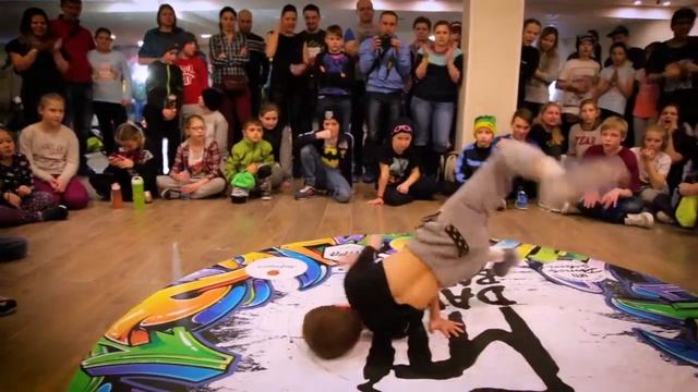 Детские и подростковые группы - Breakdance (5-6, 7-9, 10-14 лет) - MTI Dance School смотреть онлайн