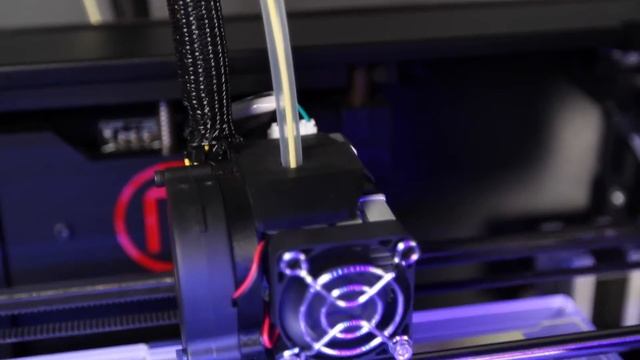 Пример работы 3d-принтера по технологии FDM смотреть онлайн