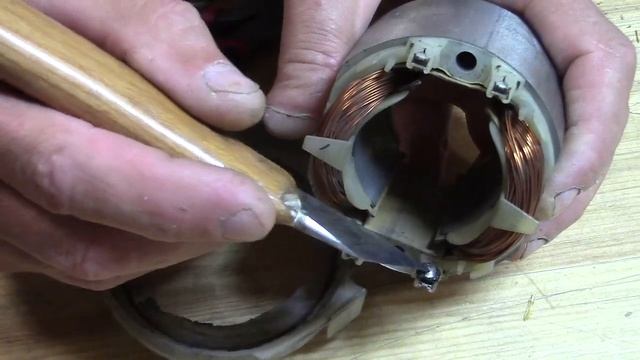 Ремонт дисковой пилы Makita 5604R смотреть онлайн