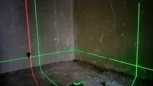 Лазерный уровень из Китая врет