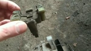 Замена генератора Москвич 2141.mp4