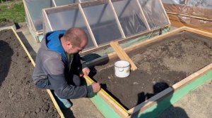 Как сделать парник своими руками за час, качественно, из того, что под рукой