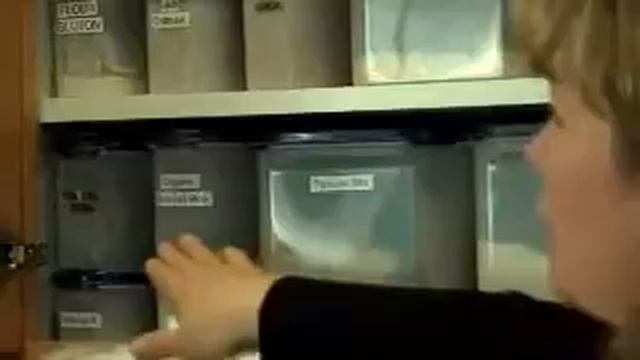 Компактусы Tupperware -хранение в шкафу смотреть онлайн