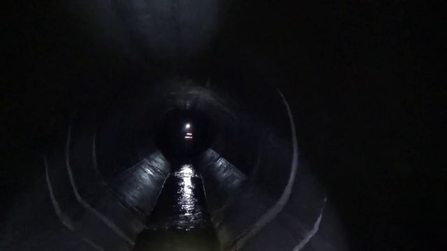 Подземелья Москвы. Диггеры в дренажной канализации смотреть онлайн