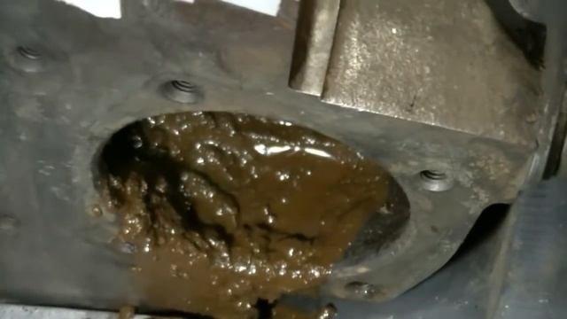 BLOC LIMPIEZA DEL CIRCUITO DEL AGUA UNA VES EXTRAÍDA LA TAPA DE CILINDROS SERA CONVENIENTE HACERLO смотреть онлайн
