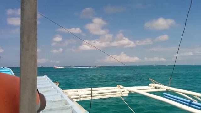 Boracay lodka смотреть онлайн